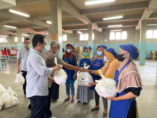 Nojorono Kudus Salurkan Bantuan untuk Korban Banjir di Kudus